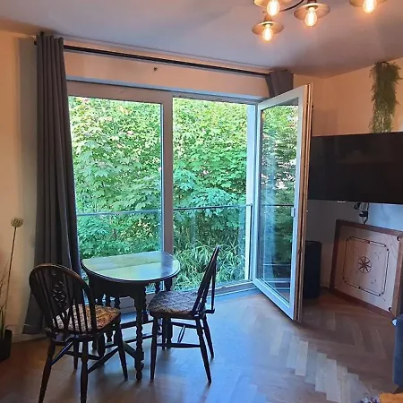 Small Апартаменты Бергиш-Гладбах